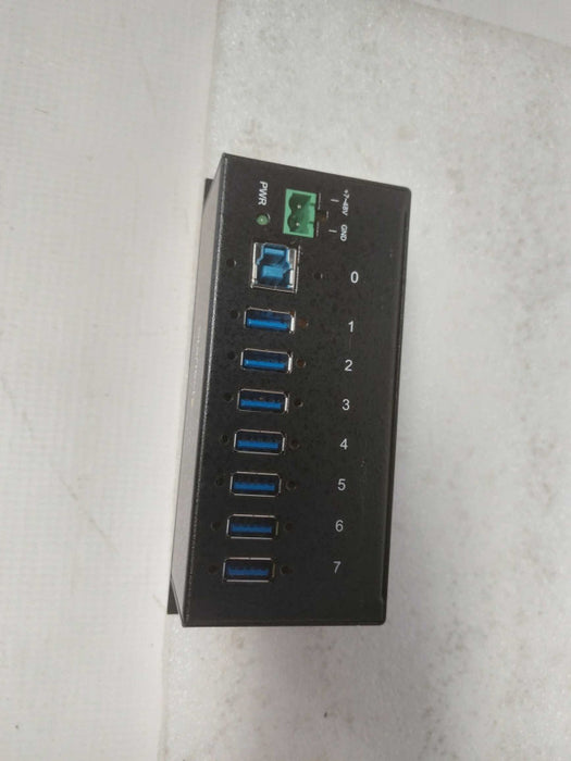 StarTech 7 Port Industrial USB 3.0 Hub with ESD & Surge ProtectionâMountable  Q