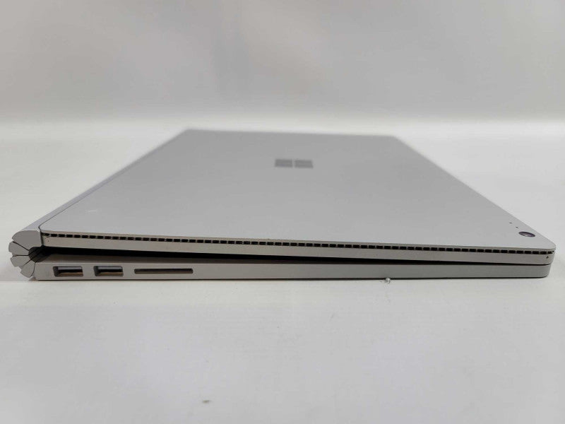 Microsoft Surface Book i5-6300U @ 2.4GHz, 8GB DDR3, 256GB SSD