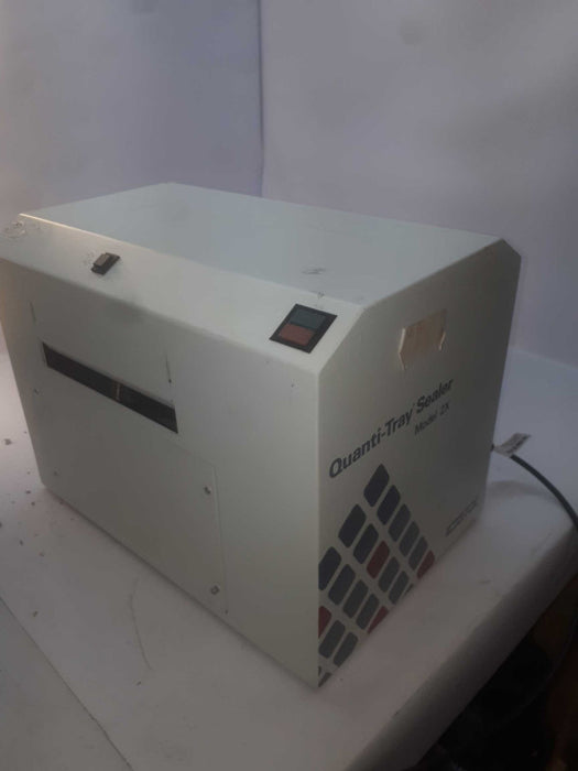Quanti Tray Sealer Model 2X model# 89-10984-04 Q