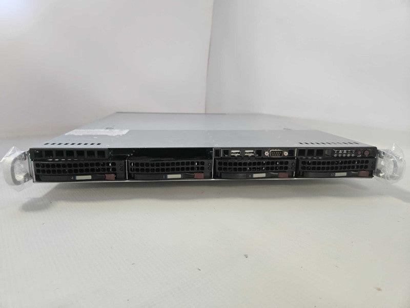 Supermicro CSE-813M-3 X10SLM-L E3-1220 v3 @ 3.10GHz 16GB RAM 1U Server )