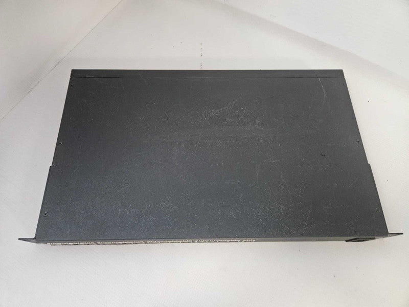 Perle Iolan STS16 Rack Terminal Server Serial to Gigabit Ethernet 16-Port )