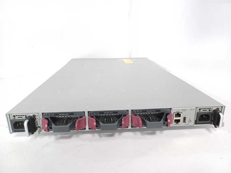 Cisco Nexus N5K-C5672UP-16G 48x 10G SFP+ Port, 6x QSFP+ 40G, 2x PSU _