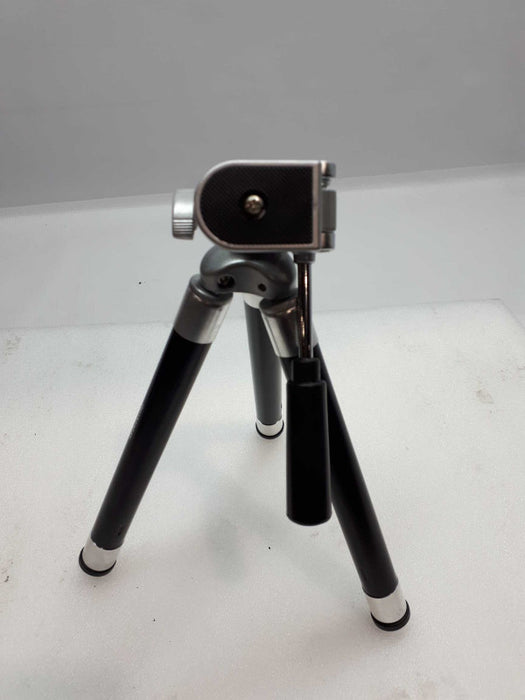 Quantaray Tripod 0590511 &