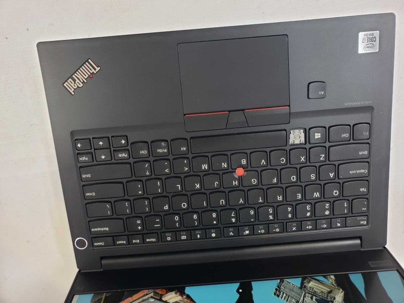 Lenovo ThinkPad E14 intel i7-10510U @ 1.8GHz /8GB Ram / 256GB M.2