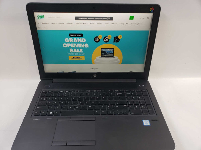 HP ZBook 15 G4 intel Xeon E3-1505M @ 3.0GHZ /16GB Ram 256GB M.2