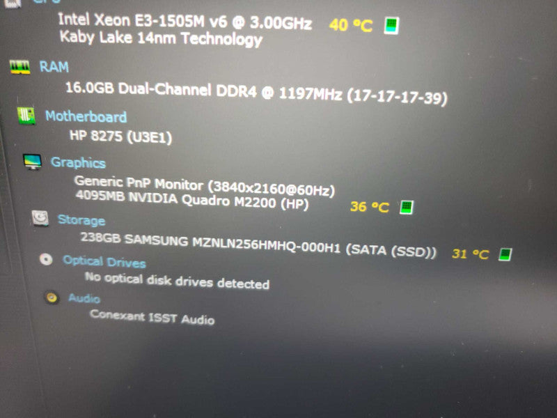 HP ZBook 15 G4 intel Xeon E3-1505M @ 3.0GHZ /16GB Ram 256GB M.2