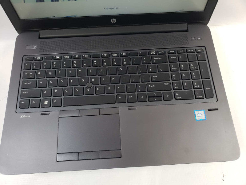 HP ZBook 15 G4 intel i7-7700HQ @ 2.8GHz / 16GB Ram / 256GB M.2