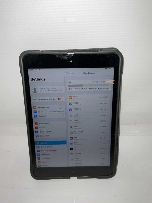 iPad Air 2 A1489 16GB with Targus Case  Q-