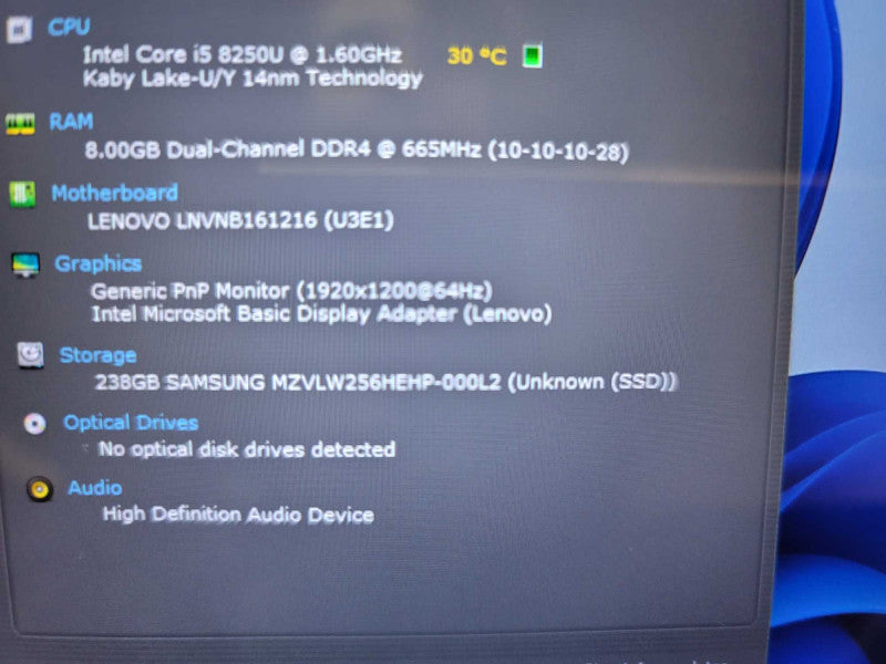 Lenovo MIIX 520-12IKB, Detachable KB, i5-8250, 8GB DDR4, 256GB SSD, **NO AC Q