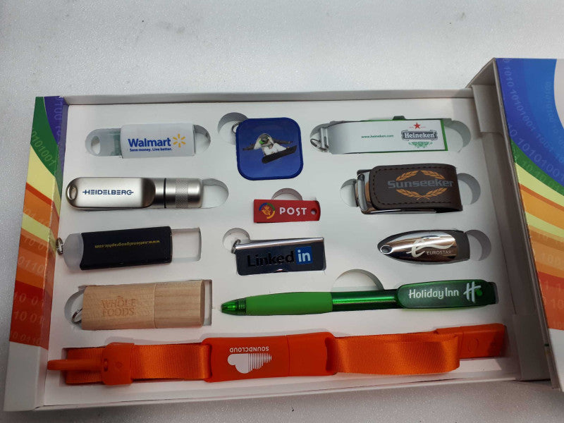 Flash Bay Demo USB sticks &