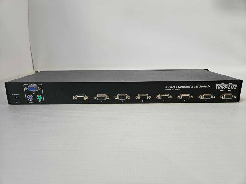 Tripp-Lite 8 Port Standard KVM Switch Model B004-008 )