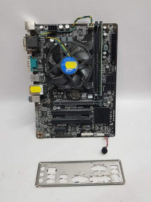 Gigabyte GA-H110M with i7-6700 @ 3.40 GHZ 16GB DDR4