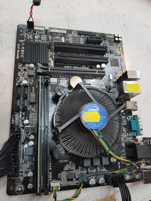 Gigabyte GA-H110M with i7-6700 @ 3.40 GHZ 16GB DDR4