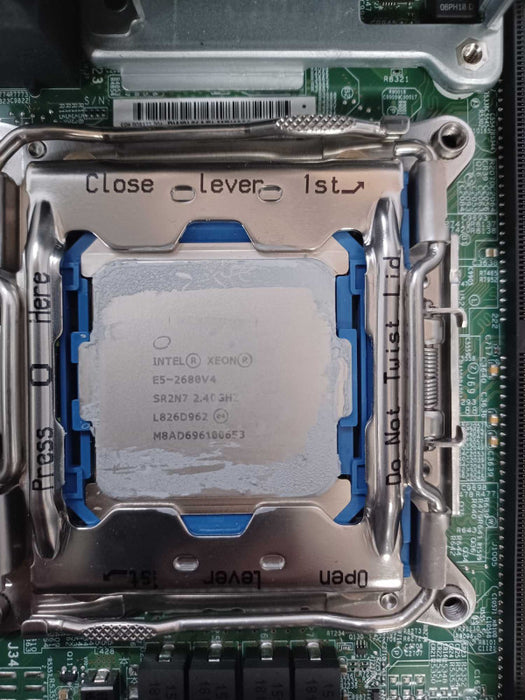 HP ProLiant BL460c Gen9 2x E5-2680 V4 SR2N7 NO RAM/ Q_