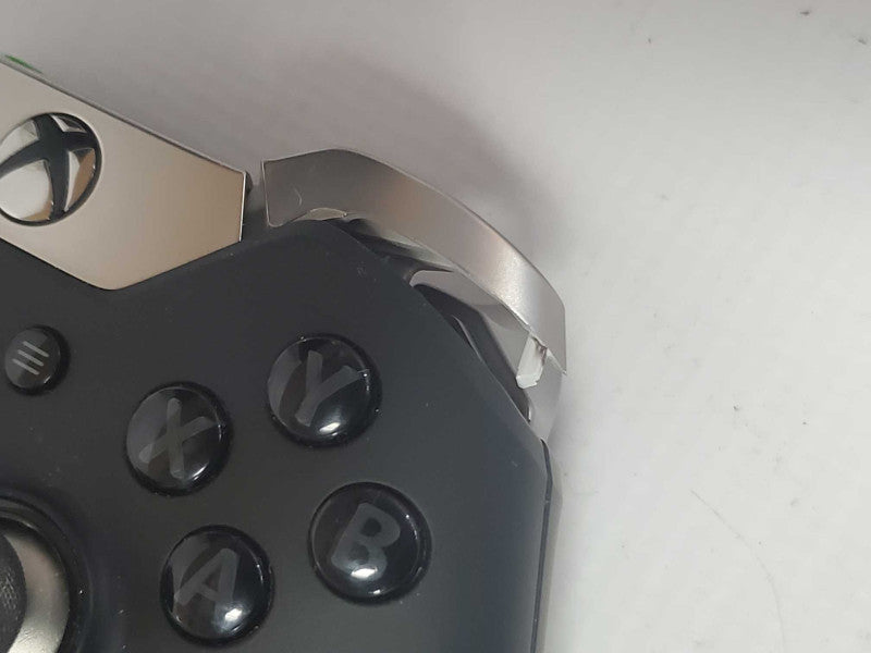 Microsoft XBox Elite Controller 1698 (READ) |