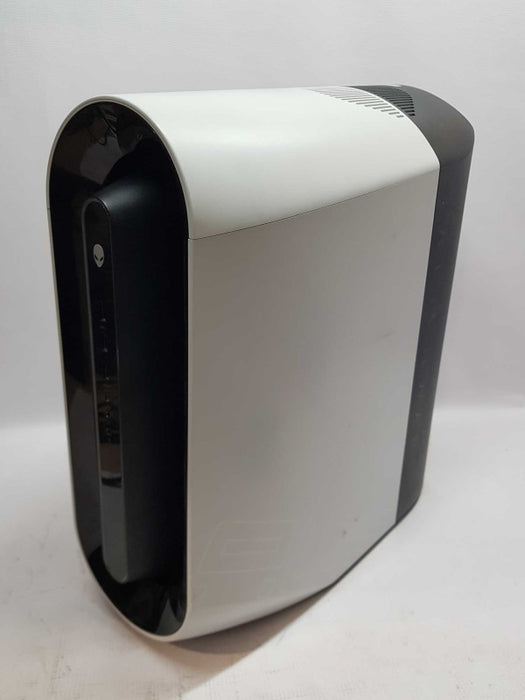 Alienware Aurora R12 (D23M), Intel i9-11900K @ 3.50 GHZ, 128 GB DDR4