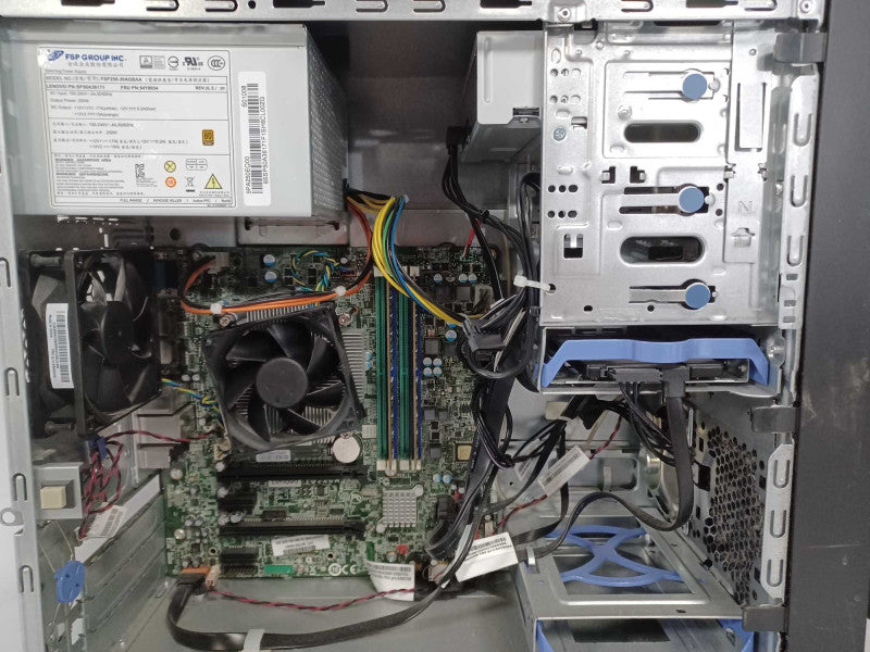 Lenovo ThinkStation P310 Xeon E3-1245v5 3.5GHz 16GB DDR4, 256GB SSD _