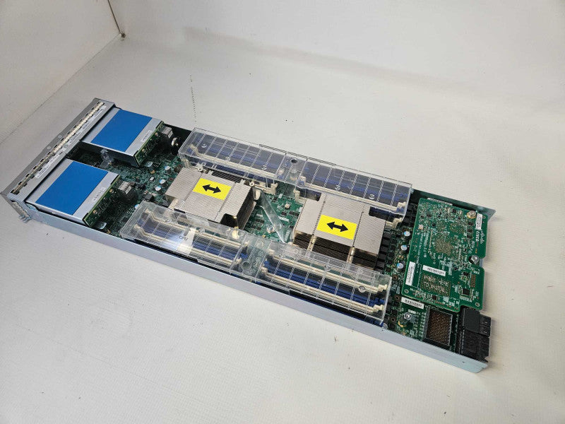 Cisco Ucs B200 M3 CTO Server Blade 2x Xeon E5-2660 V2 @ 2.20GHz NO RAM )