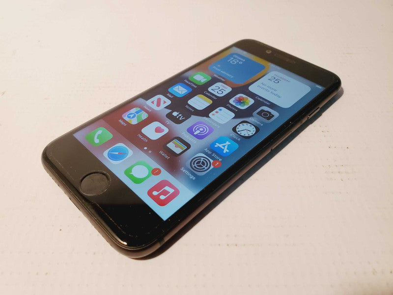 Apple iPhone 8 - 64GB - Gray (