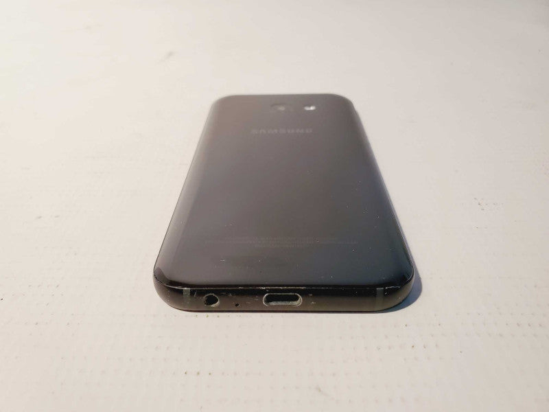 Samsung Galaxy A5 (2017) - 32GB - Black   Q(