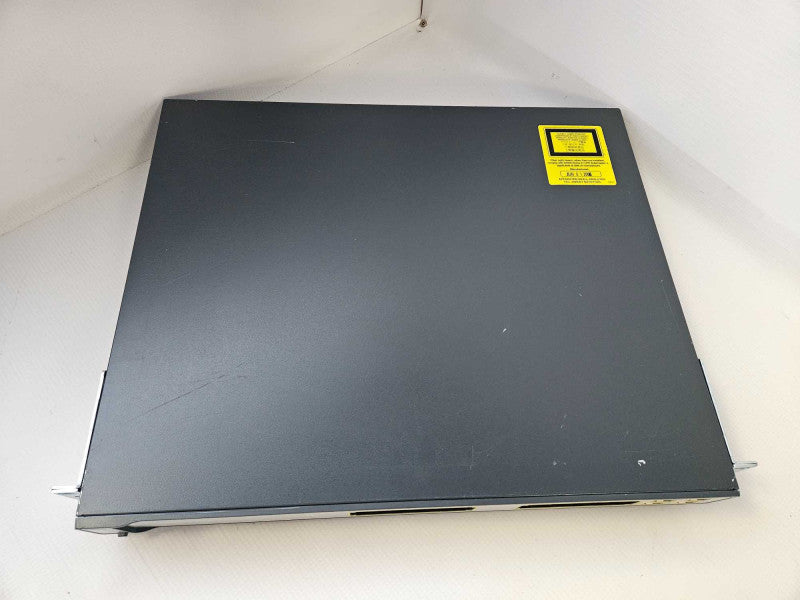 Cisco WS-C3750G-24TS-E1U Catalyst G-Series 24-Port Gigabit Ethernet Switch )