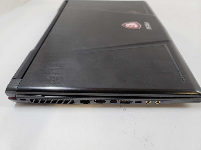 MSI GE63 RAIDER i7-8750H @ 2.20GHz, 16GB DDR4, GeForce GTX 1070, 256GB + 1TB
