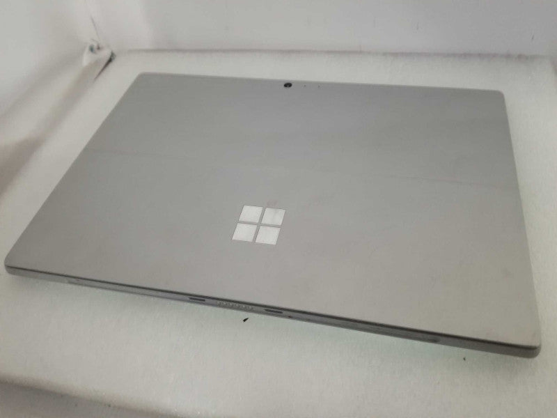 Microsoft Surface Pro 5 - i5-7300U 2.6GHz, 8GB RAM, 256GB SDD - READ