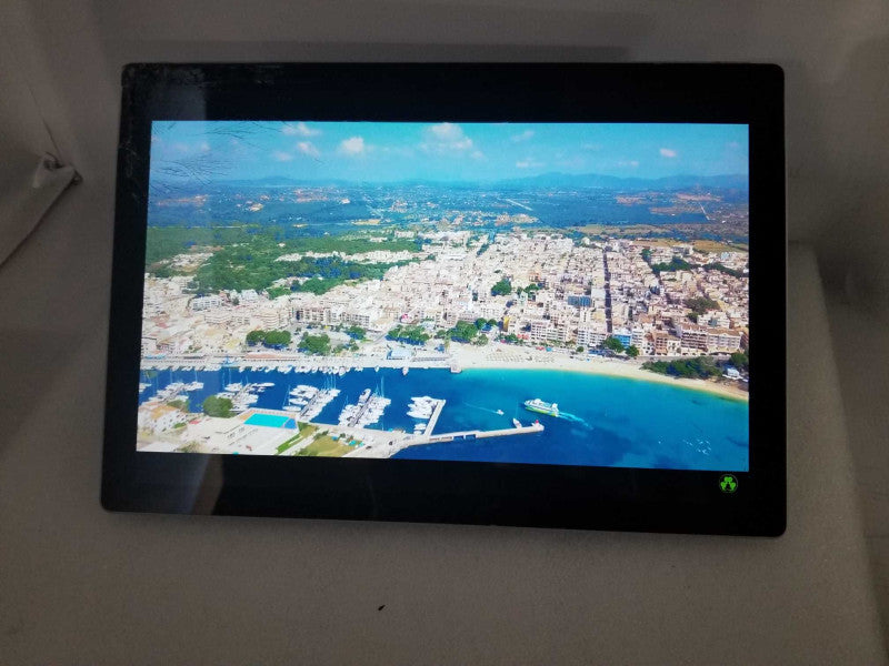 Microsoft Surface Pro 5 - i5-7300U 2.6GHz, 8GB RAM, 128GB SSD