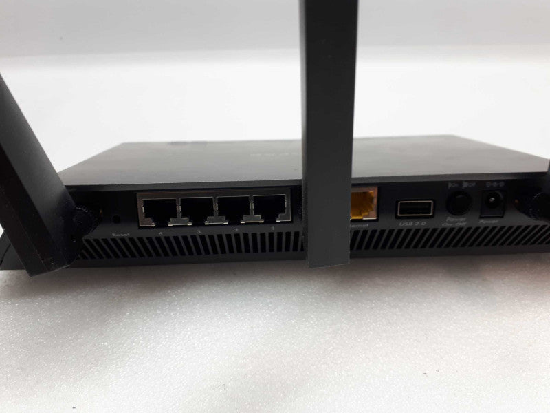NETGEAR Nighthawk Smart Wi-Fi Router (R7000) - AC1900 Q&