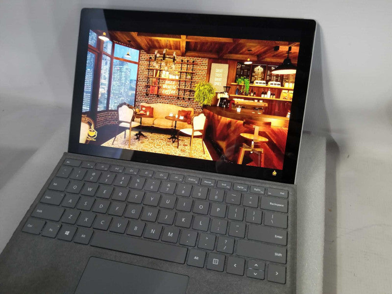 Microsoft Surface Pro 5 - i5-7300U 2.6GHz, 8GB, 256GB SSD0431