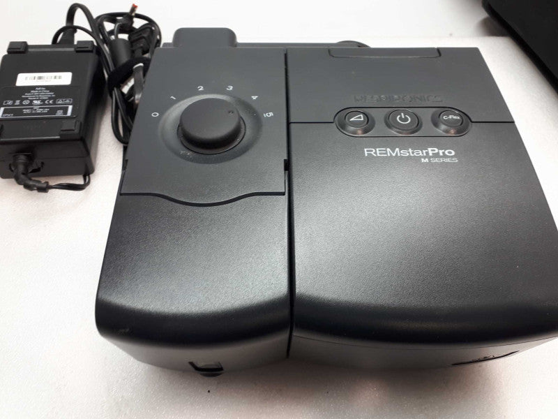 REMStar M-Series Respironics 1051157 with carrying bag &