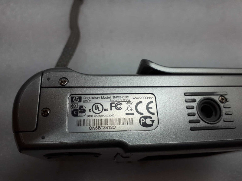 HP Photosmart E327 5.0 Megapixels SNPRB-0501 &