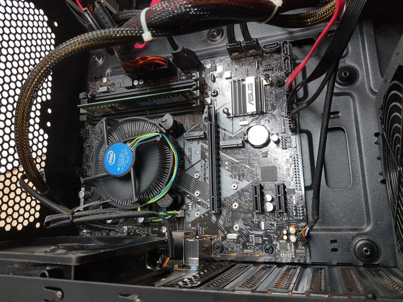 Custom PC - Intel i7-8700 @ 3.20 GHZ 16GB DDR4