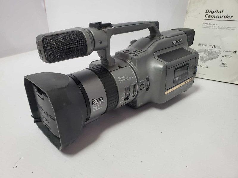 SONY Vintage MiniDV Digital Handycam DCR-VX1000 |