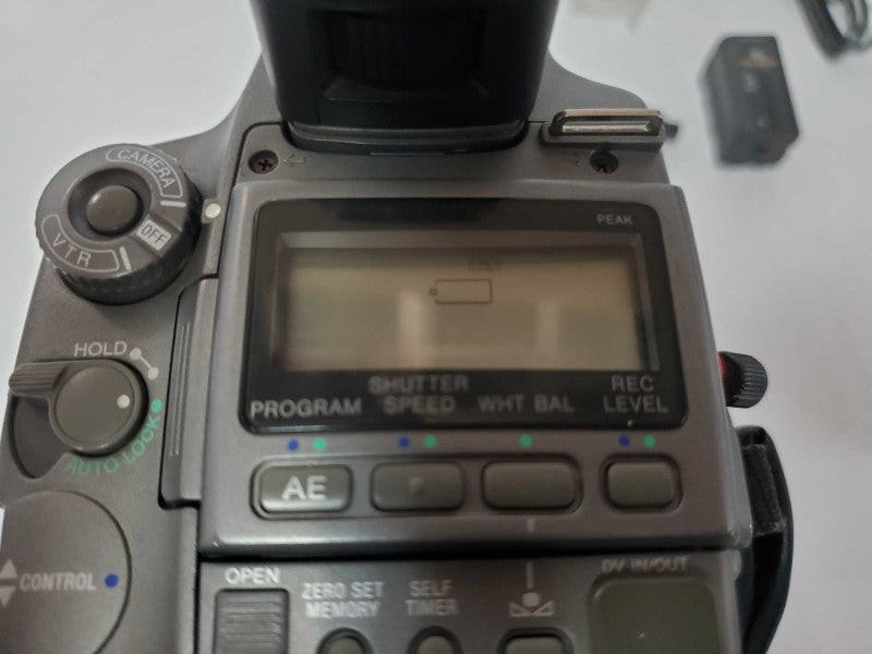 SONY Vintage MiniDV Digital Handycam DCR-VX1000 |