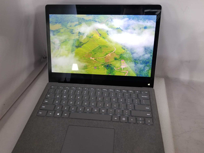 Microsoft Laptop 2 - i5-8250U, 8GB RAM, 128GB SSD