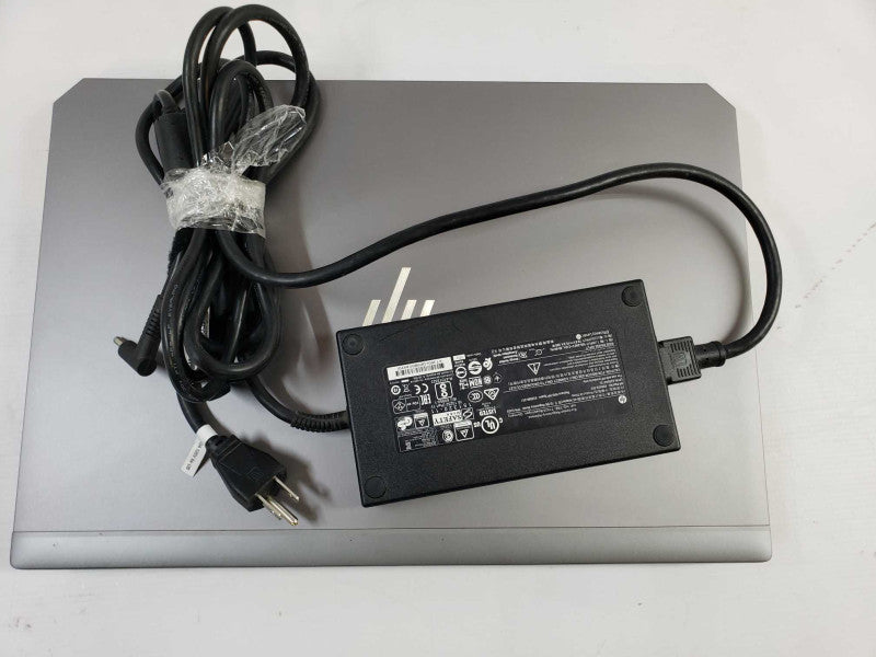 HP ZBook 17 G5 intel i7-8850H @ 2.60GHz / 320GB Ram / 512GB M.2/ No Battery