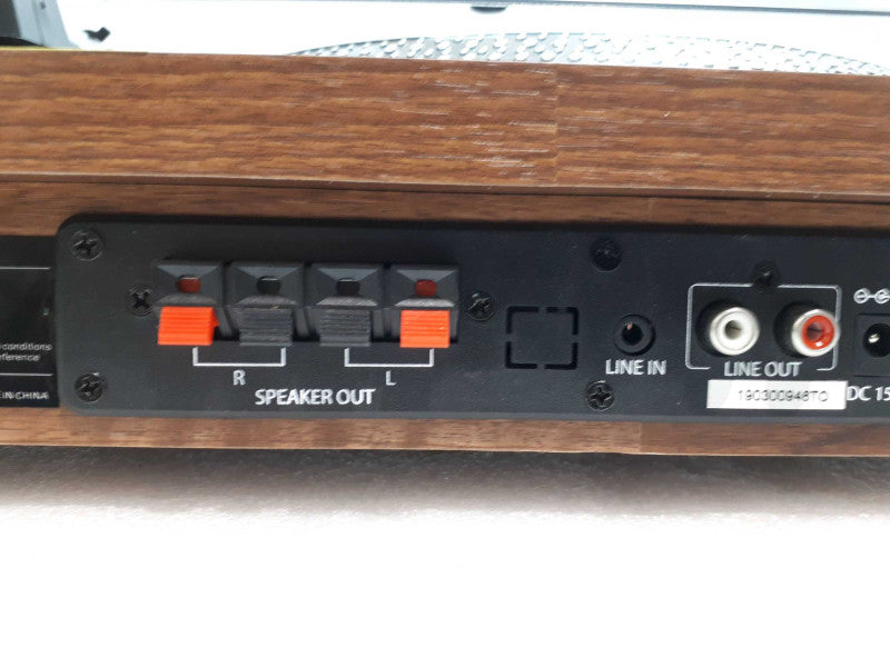 Toshiba - Bluetooth Stereo Turntable - Brown TY-LP200 &
