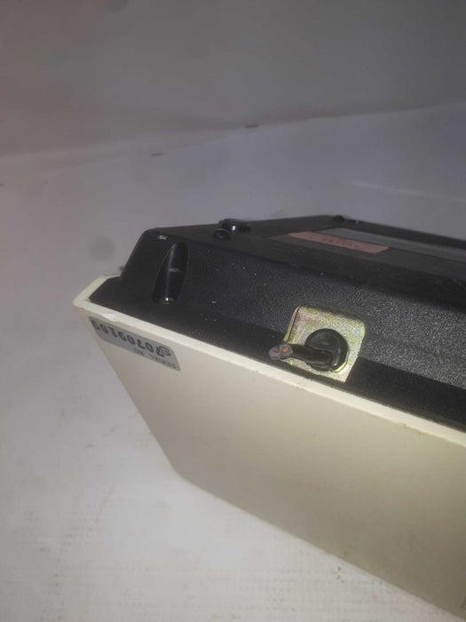 Vintage 1980 FM/AM Hitachi Electronic Clock Radio model-KC-680H