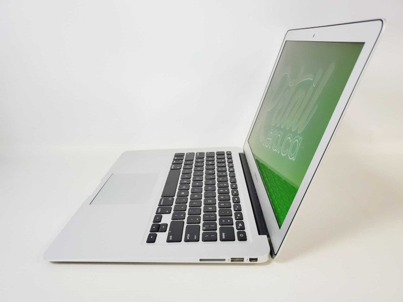 MacBook Air 2017 Core i7-5650U @ 2.2GHz 8GB DDR3 250GB SSD 13\\" (