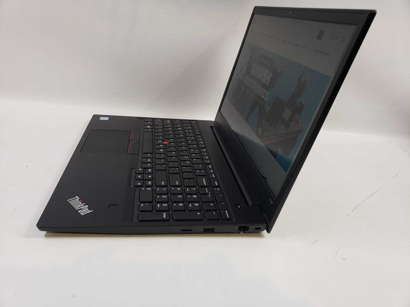 Lenovo ThinkPad E590 intel i7-8565U @ 1.80GHz 8GB / DDR4 256GB SSD M.2