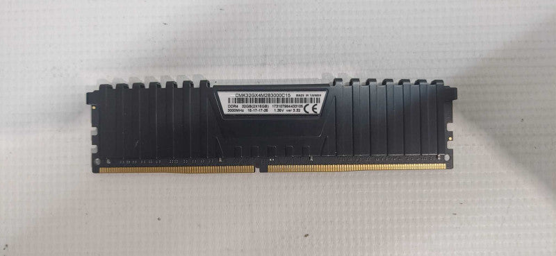 Corsair Vengeance 16GB DDR4 3000 Gaming RAM @