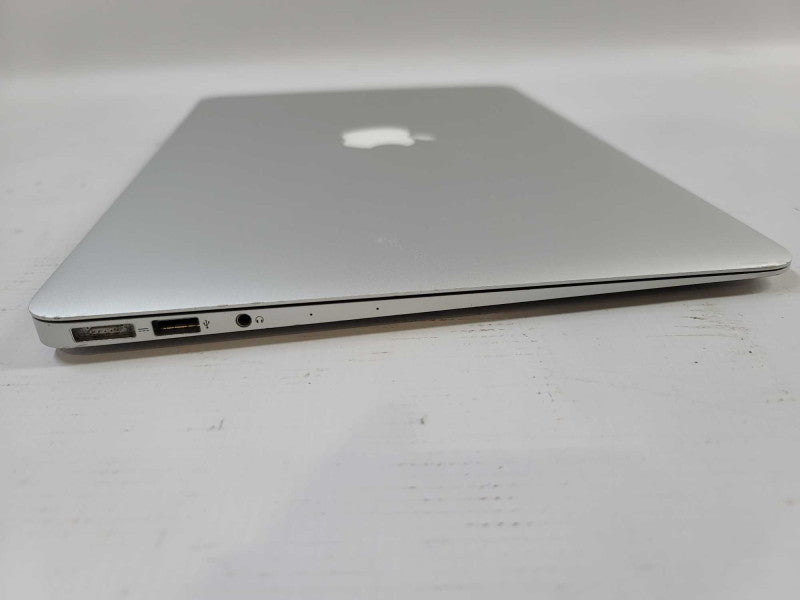 MacBook Air 2014 13\\" i5-4260U, 8GB DDR3, 256GB SSD