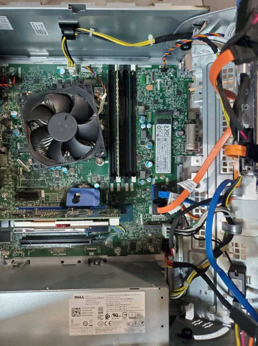 Dell OptiPlex PC (256GB PCIe, Intel Core i7 9700 CPU @ 3.00GHz, 16GB RAM