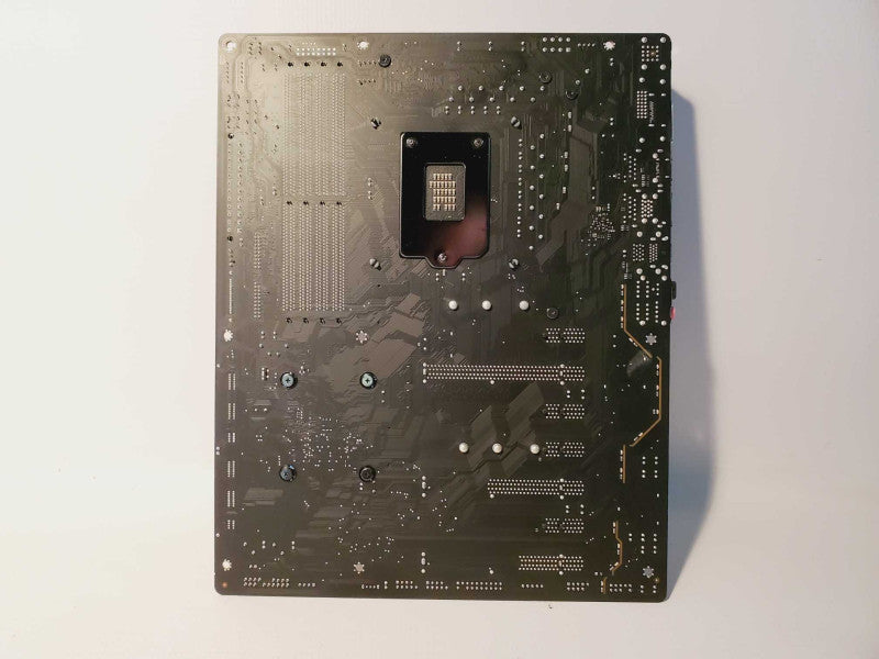Gigabyte GA-Z170X-UD5 + Intel Core i7-6700 @ 3.4GHz + 20GB DDR4 (