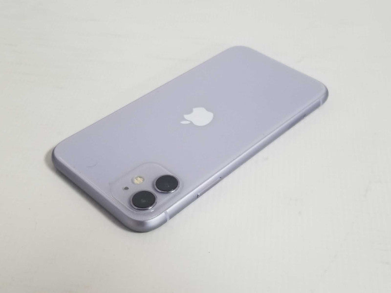 Apple iPhone 11 64GB, READ  _