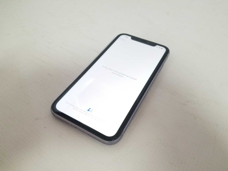 Apple iPhone 11 64GB, READ  _