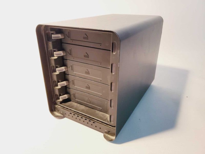 Data Robotics DRDS2-A Drobo FS Storage Array 5x 3.5\\" No HDD [Read] (
