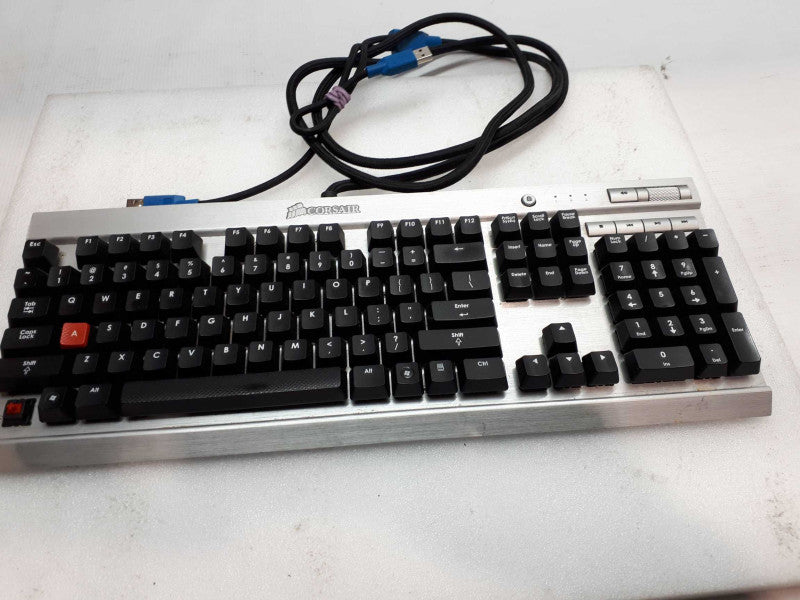 Corsair Vengeance K60  Mechanical Keyboard  &