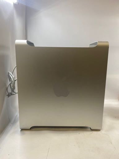 Apple Mac Pro (Mid 2012)  Intel Xeon W3565 @ 3.2 GHz Radeon HD 5570 16 GB 3TB